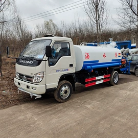 喷洒车;垃圾车;消防车