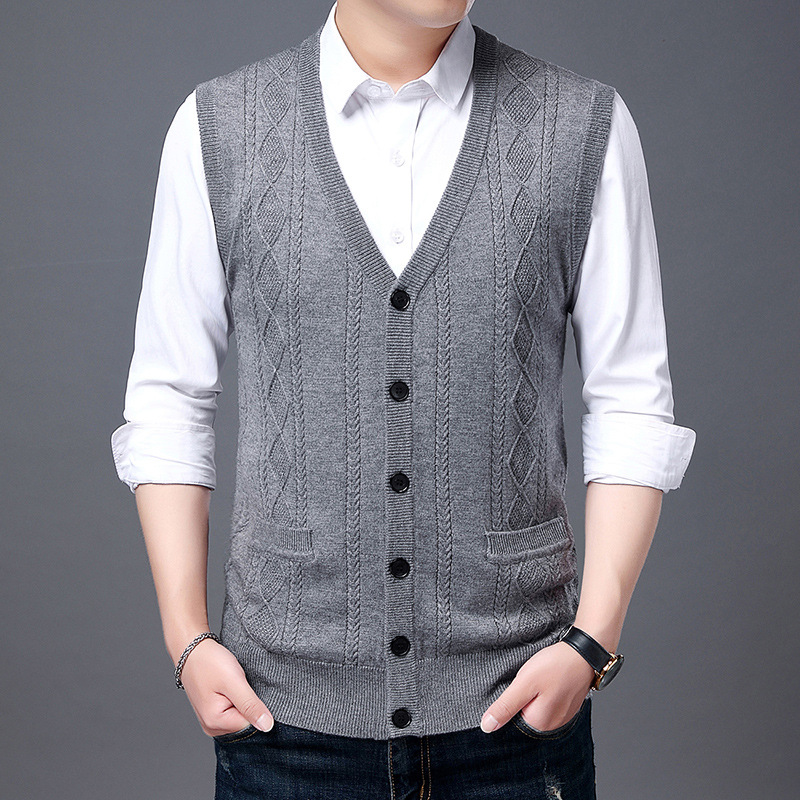 Demi-season knitted cardigan