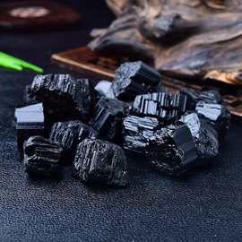 天然黑碧玺原石电气石碎石装饰扩香石香薰石水晶原石矿标摆件批发