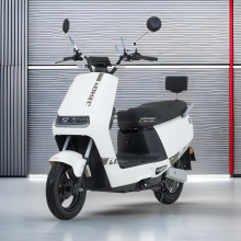 适用全新电动车台铃雅迪爱玛小刀同款摩托车外卖长白色灰色黑色车