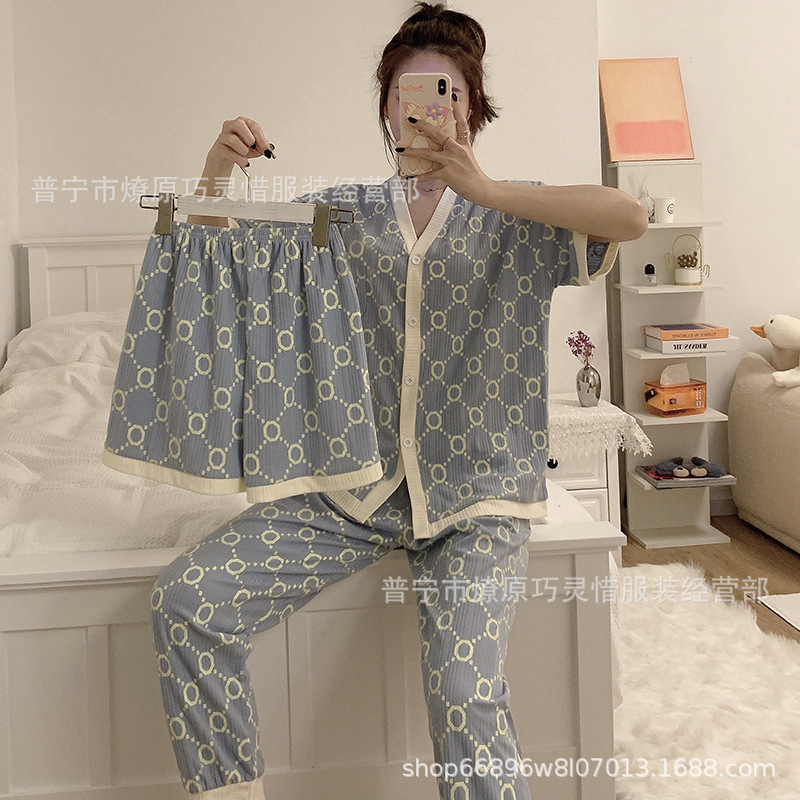 Nuevo estilo pijamas traje de tres piezas de las mujeres pijamas de estilo coreano de verano dulce ins estilo desgaste para el hogar conjunto de tres piezas entrega de una pieza