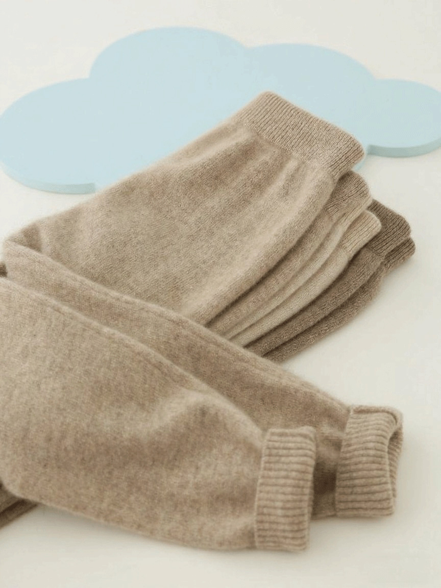 Leggings infantiles 2025 otoño y invierno nuevos niños y niñas calentamiento pantalones de punto pantalones infantiles ropa infantil niños pequeños