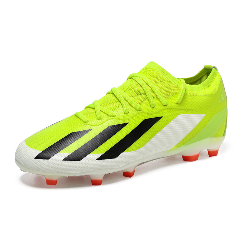 Nuevos zapatos de fútbol transfronterizos SOCCER BOOTS juveniles hombres y mujeres zapatos de entrenamiento de entrenamiento de clavos largos fabricantes