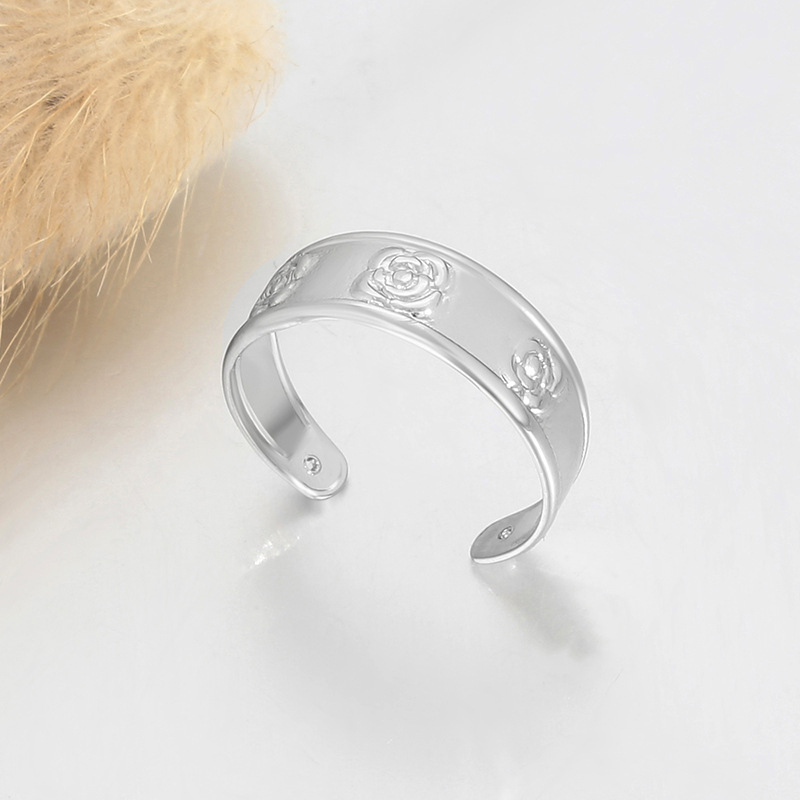 Xuping simple anillo abierto de moda transfronteriza europea y americana estilo retro rosa temperamento pequeño anillo de cola fábrica al por mayor