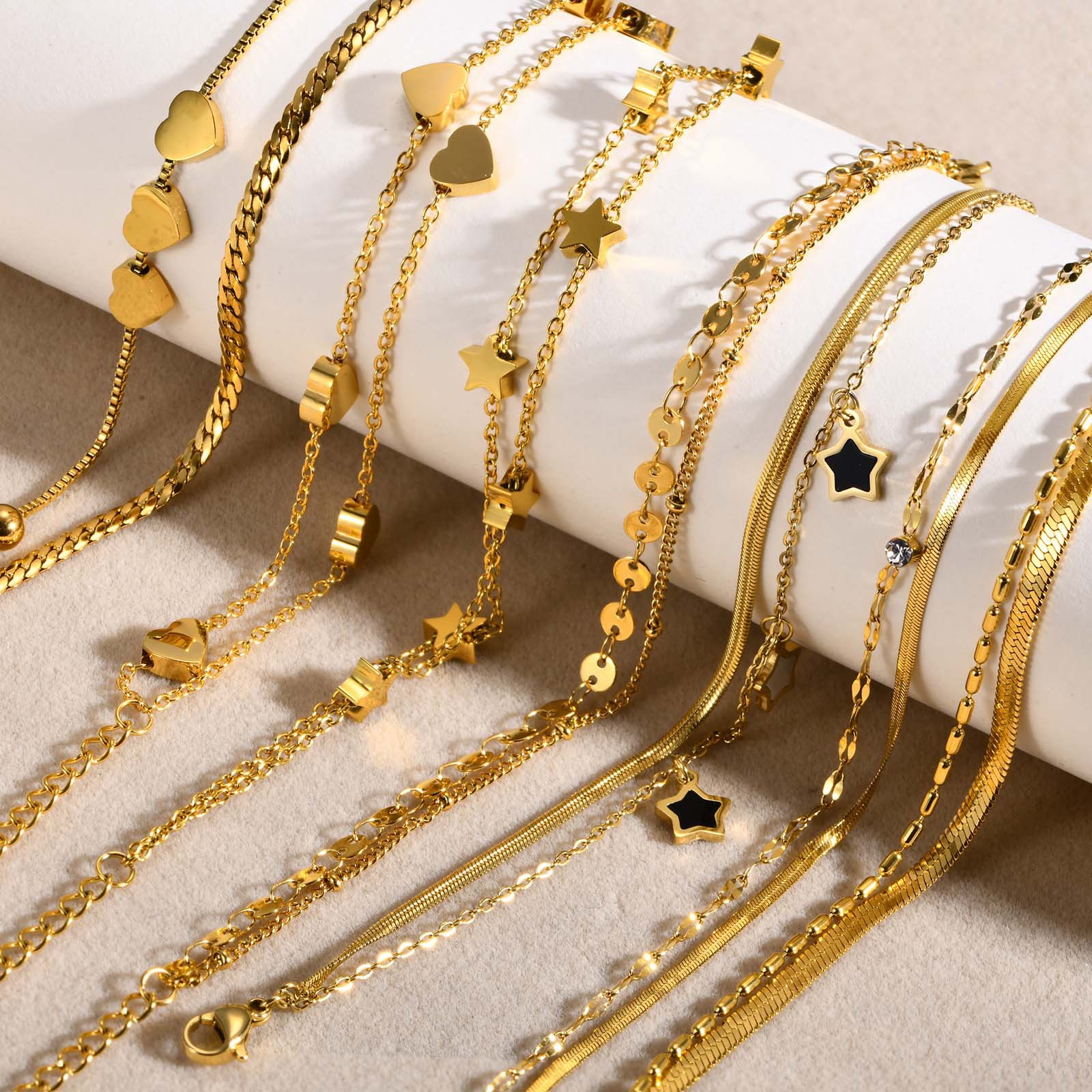 201 Stainless Steel Chain Material 1 Piece Quantity Simple Style Classic Style Heart Shape 201 Stainless Steel Bracelets In Bulk