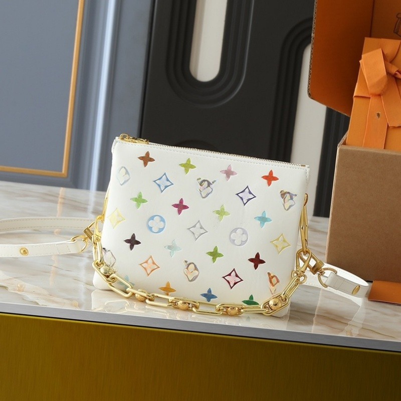 LV Coussin üslubunda qadın çantası, kiçik ölçülü, çiyin və çarpaz