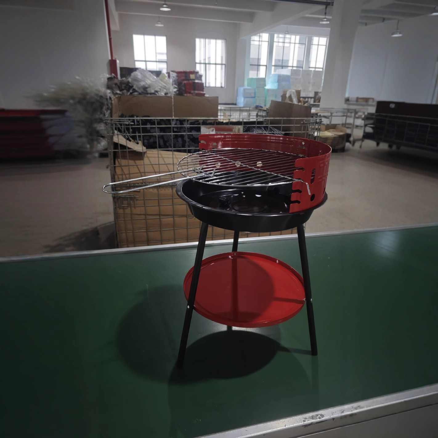 Fábrica directa de jardín doméstico parrilla portátil parrilla de carbón desmontable al aire libre parrilla de barbacoa portátil al por mayor