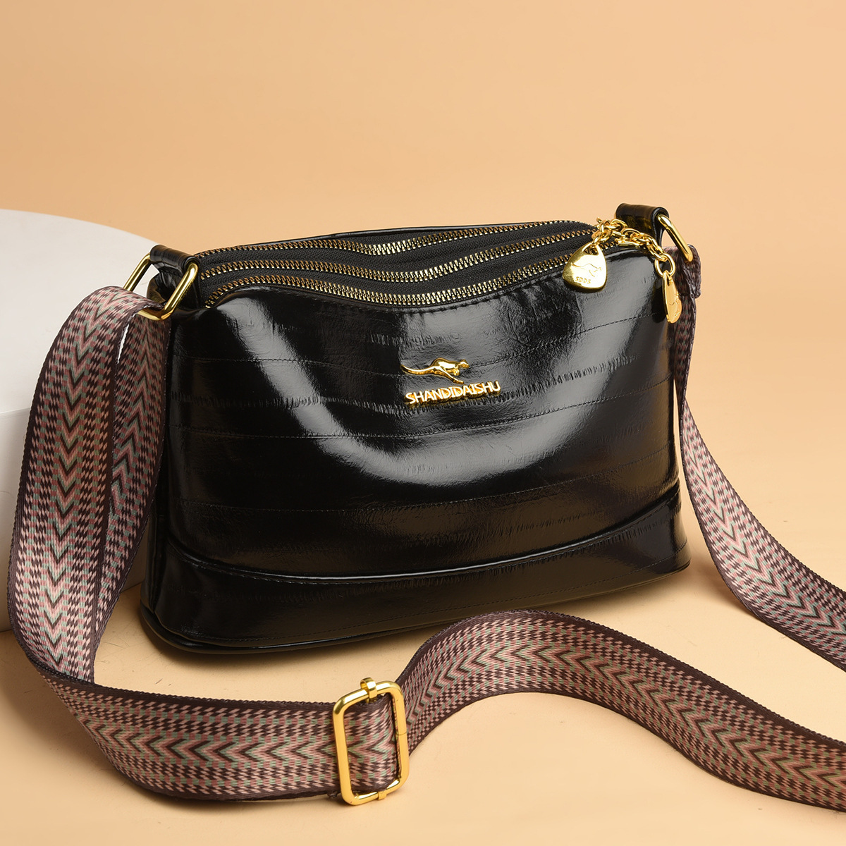 Women's Fashion Large Capacity Multi-Compartment Commuter Shoulder Crossbody Lightweight Phone Coin Purse Soft Leather_voghion.com