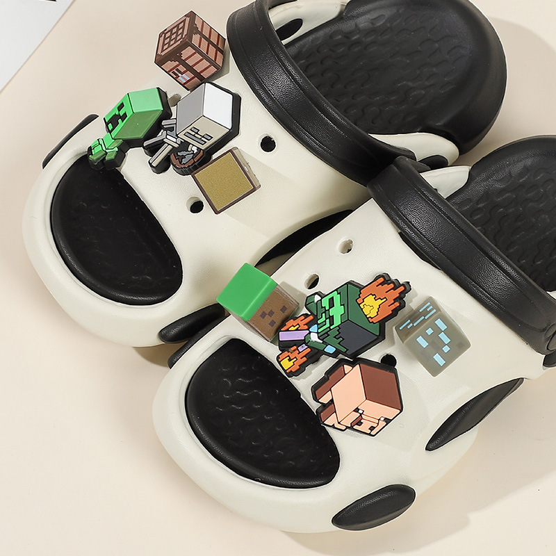 Eva Odor-Resistant Children's Clogs for Boys and Girls, Minecraft Outdoor DIY Accessories, Airy Toddler Walking Shoes Eva Odor-Resistant Children's Clogs for Boys and Girls, Minecraft Outdoor DIY Accessories, Airy Toddler Walking Shoes