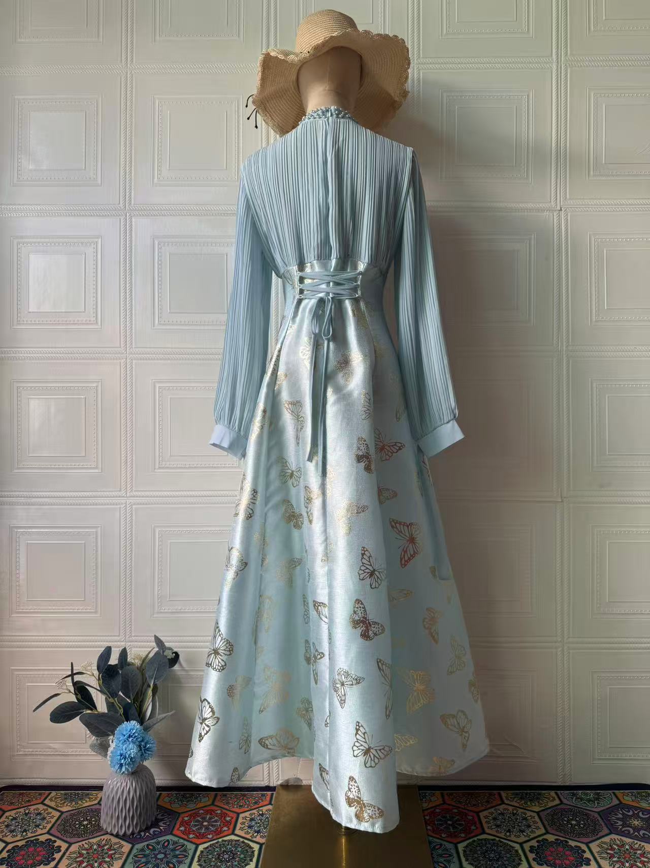 European American 2025 Spring Elegant And Noble Long-Sleeved Dynamic Romantic Style Gold-Embossed Long Dress For_ecoleips.com