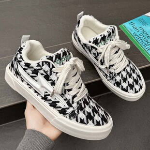 2026�����¿�ֱ������ԑ�����ĥ����Ů�ٴ�r���W����eЬ��Ь
