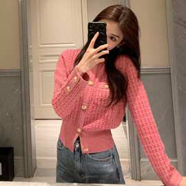 现货早春新款短款显瘦少女感甜美小众气质粉色小香针织开衫女