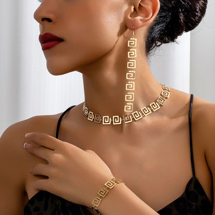 �W���羳�����¿�׺������AȦ�朶��������b�F���r��������b