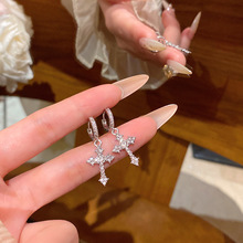 轻奢小众高级感超闪十字架耳环女时尚百搭气质精致镶钻耳扣耳饰品