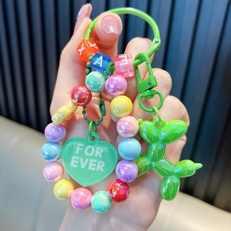 Cuentas de asiento osos colgantes de llaves de bolsos acrílicos exquisitos colgantes de llaves de automóvil colgantes pequeños regalos al por mayor