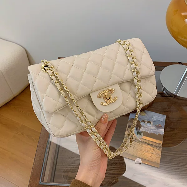 Cross-Border New Women's Bags 2023 New Simple and Fashionable Quilted Small Fragrant Style Single Shoulder Crossbody Bag Small Square Bag Bags