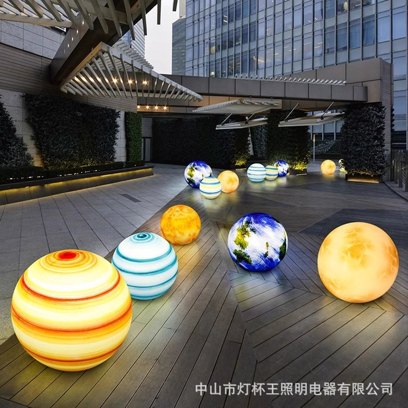 Tierra creativa Red de Internet Planet Candelabro Jardín de infantes Centro comercial Candelabro de bola Zona de juegos Habitación infantil Escuela Luz de luna