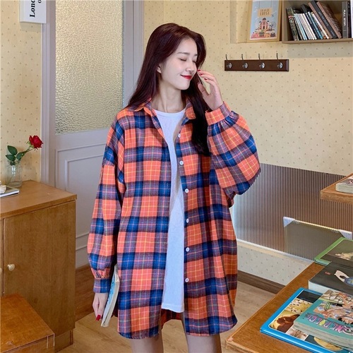 Plaid shirt women's jacket spring 2024 new design niche loose shirt long-sleeved top