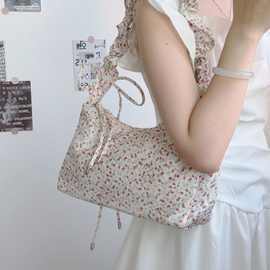 温柔甜美小碎花帆布包女2024新款抽绳单肩包小众高颜值百搭斜挎包