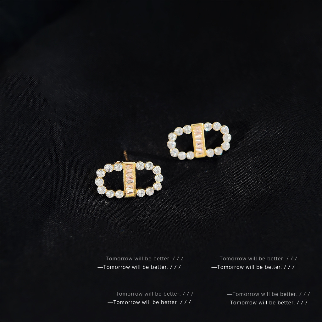 1_0012_耳语tomorrow will be bett