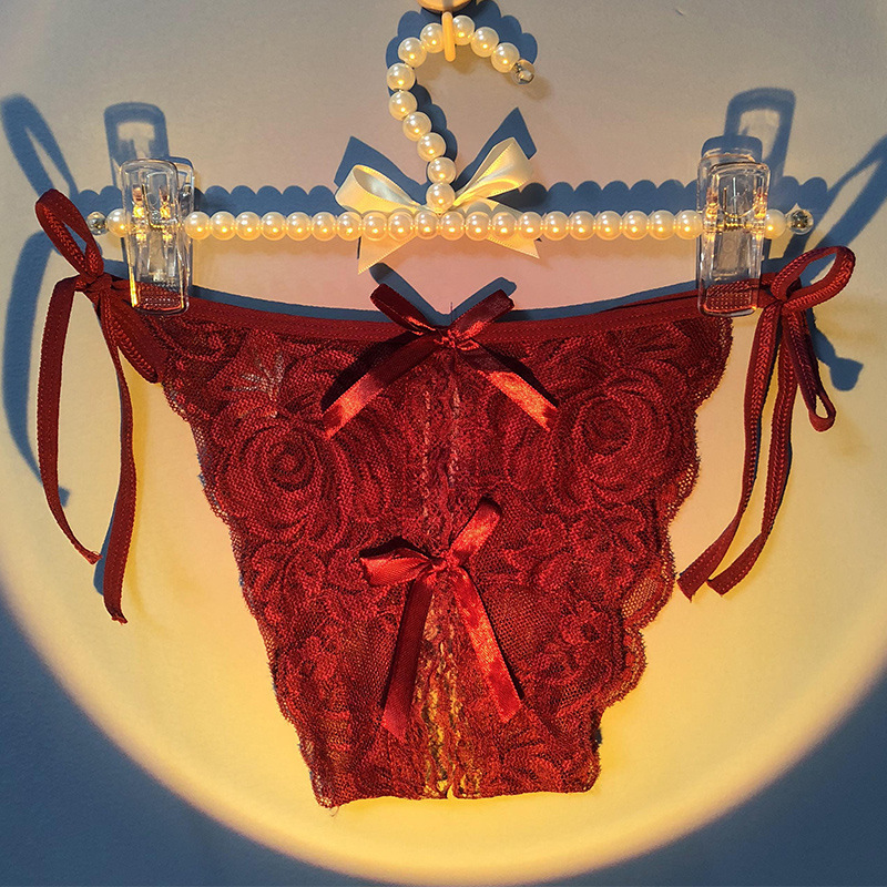 Wholesale Sexy Lace Open-Crotch Panties, Transparent Thongs with Straps, Plus-Size Seductive T-Pants for Curvy Women Wholesale Sexy Lace Open-Crotch Panties, Transparent Thongs with Straps, Plus-Size Seductive T-Pants for Curvy Women