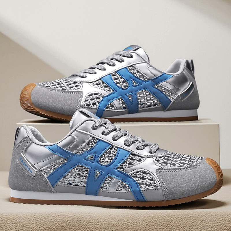 2025 primavera y verano nuevos zapatos de entrenamiento de cuero para hombres zapatos deportivos casuales transpirables de malla gruesa image 2