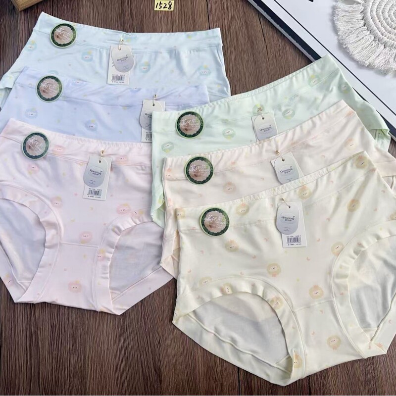 1528 Ultra-Fine 60-Count Lenzing Modal Fresh Printed Comfortable Women's Underwear Available Here