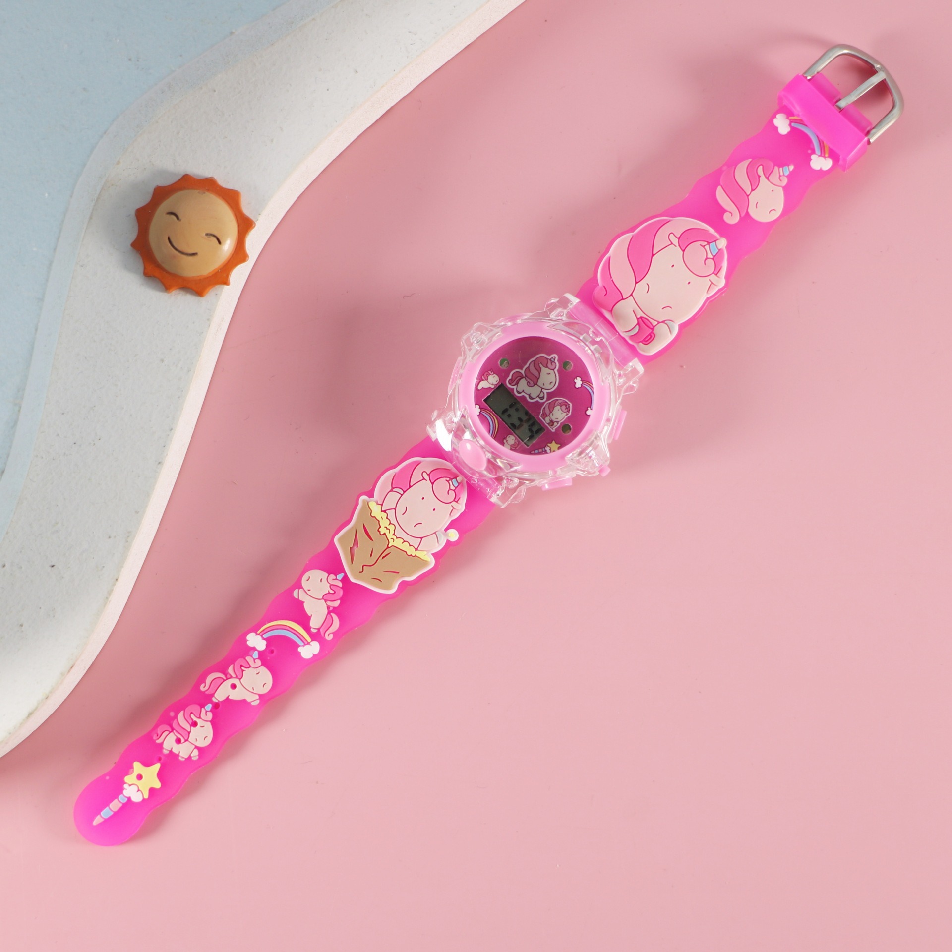 Unicorn 4 rose red