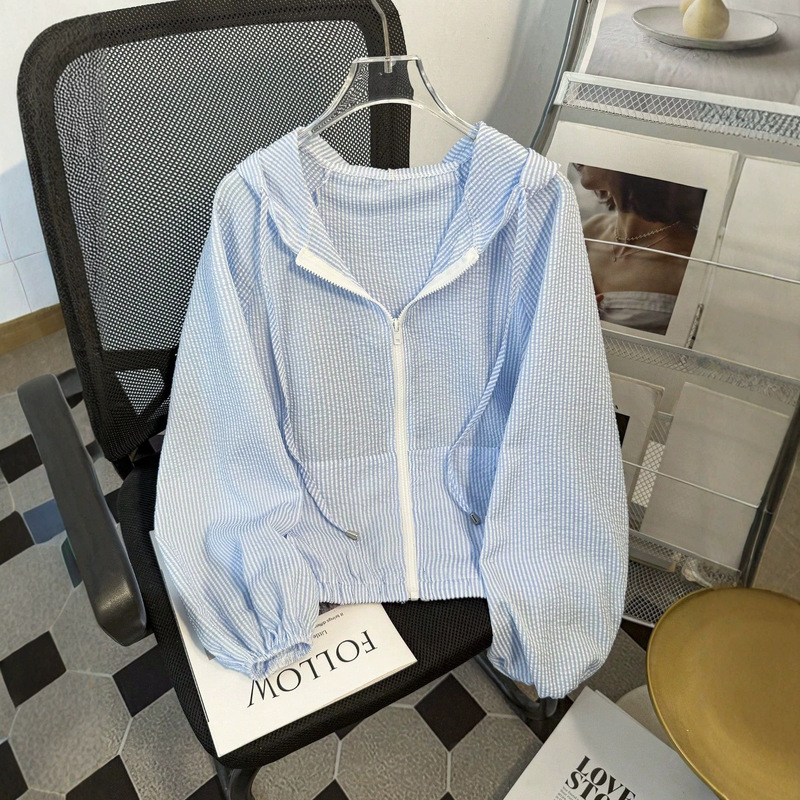 2026 New Women's Lightweight Casual Hooded Zipper Sun Protection Jacket Spring and Autumn Casual Long-Sleeved Stripesd Jacket 2026 New Women's Lightweight Casual Hooded Zipper Sun Protection Jacket Spring and Autumn Casual Long-Sleeved Stripesd Jacket