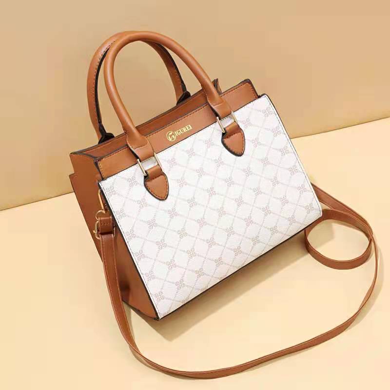 mmexport1624256921643