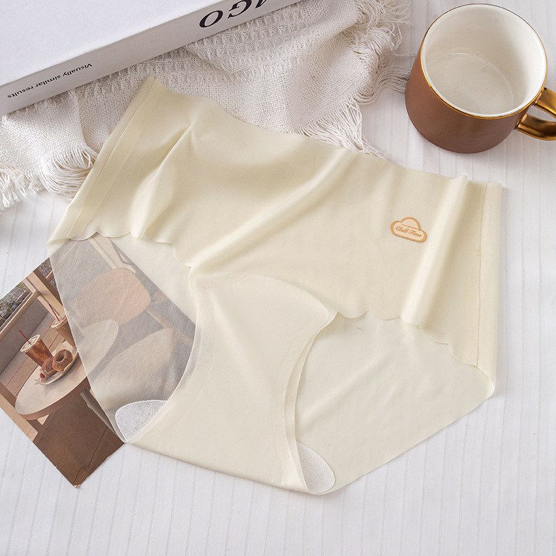 Bragas sin costuras, entrepierna antibacteriana de algodón para mujer, estilo fino de verano, máscara sexy para niñas, pantalones cortos de triángulo, bragas de seda de hielo