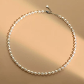 项链;手链;耳环