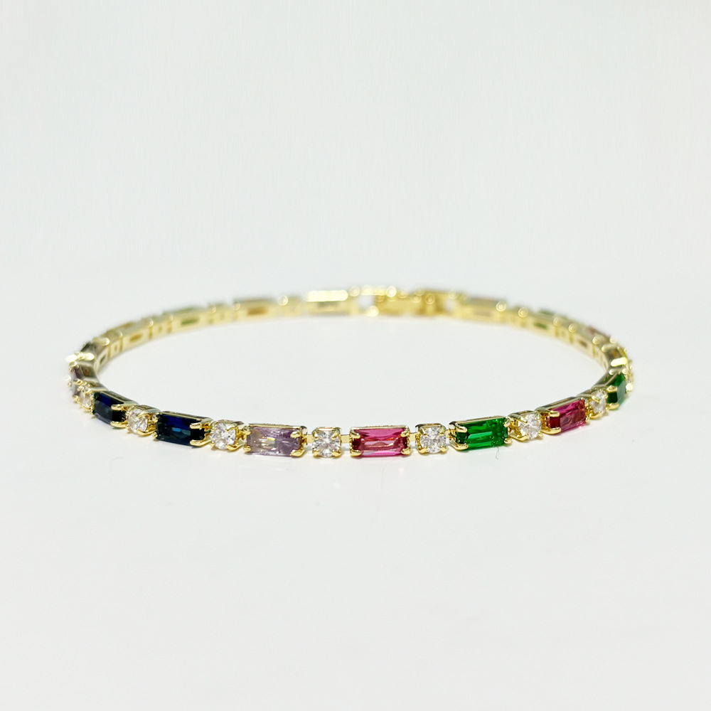 5g Weight Copper Pendant Material Zircon Inlay Material Bracelets Classification Copper Chain Material 1 Piece Quantity Holiday, Travel, Daily Occasion Copper Material Geometric Pattern Women's Gender Plating Design Casual, Simple Style, Streetwear Style Copper Plating Geometric Zircon Bracelets 13