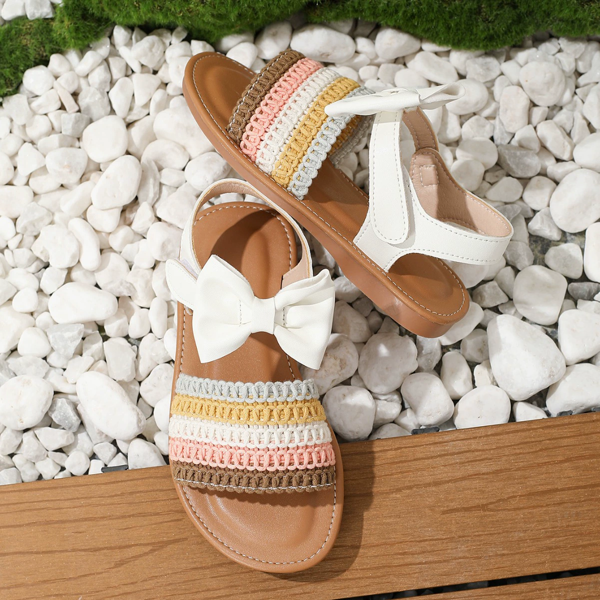 Новые летние ретро-сандалии для девочек 2025 года: плетеные, на плоской подошве, с бантом, для улицы и пляжа