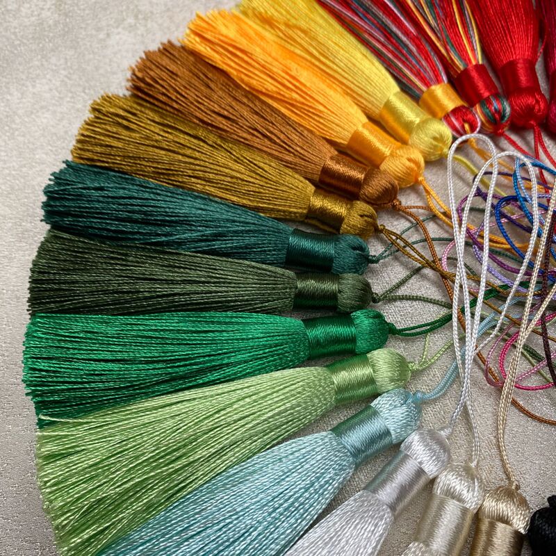 Factory 8cm vertical fat tassel tassel headdress pendant small tassel bookmark clothing stage decoration tassel Factory 8cm vertical fat tassel tassel headdress pendant small tassel bookmark clothing stage decoration tassel
