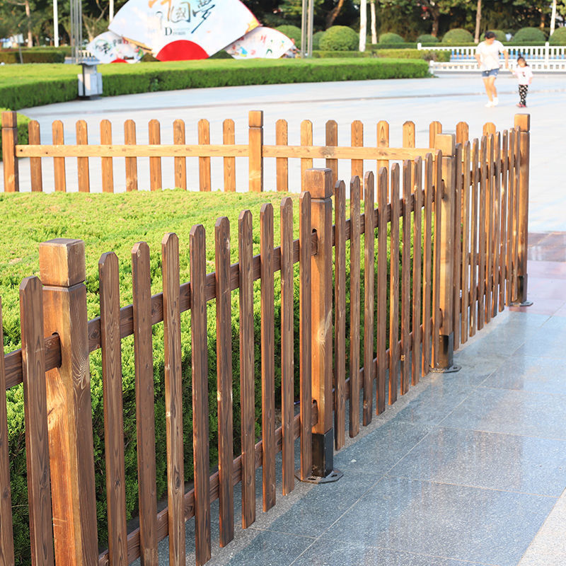 Anticorrosive Wood Outdoor Fence Garden Fence Courtyard Decorative Wall Partition Carbonized Wood Balcony Guardrail Flower Bed Fence