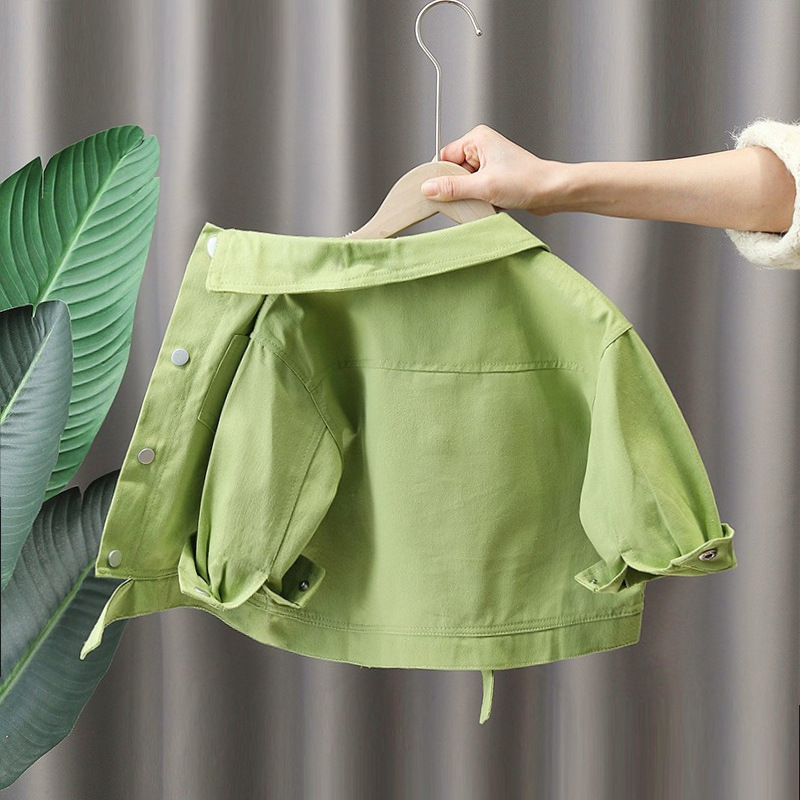 5899 Chaqueta de otoño para niños 2025 Primavera y otoño Nuevo estilo Calle frita Camiseta casual para niños Chaqueta de bebé Moda occidental