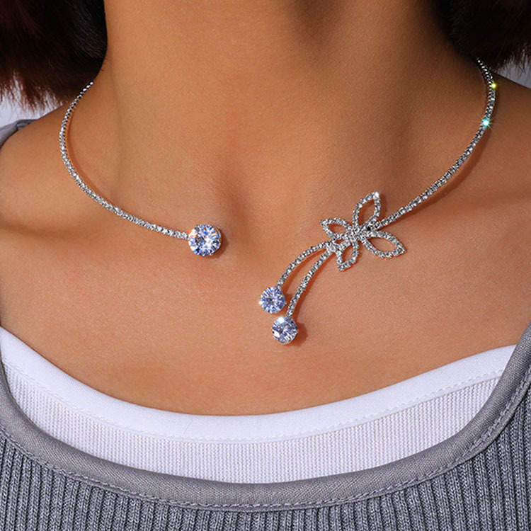 Casual Butterfly Alloy Plating Rhinestones Womenu0027S Choker 1 Piece