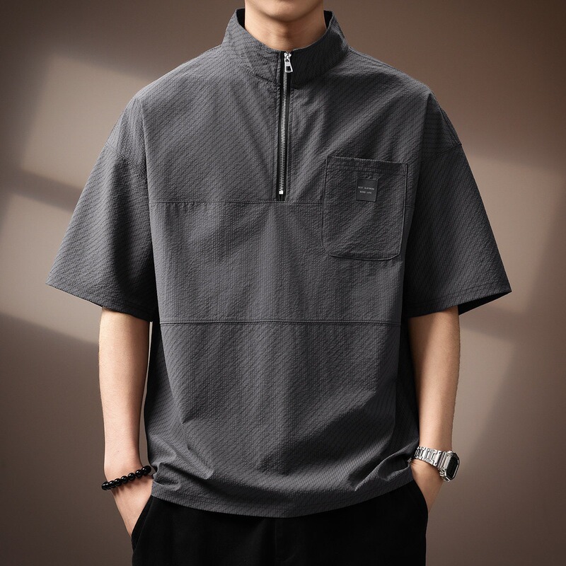 American-Style Workwear Bubble Gauze Half-Zip Stand-Collar Short-Sleeve Polo Shirt for Men, Loose Fit, Large Size, Quick-Dry, Cool and Stylish Top
