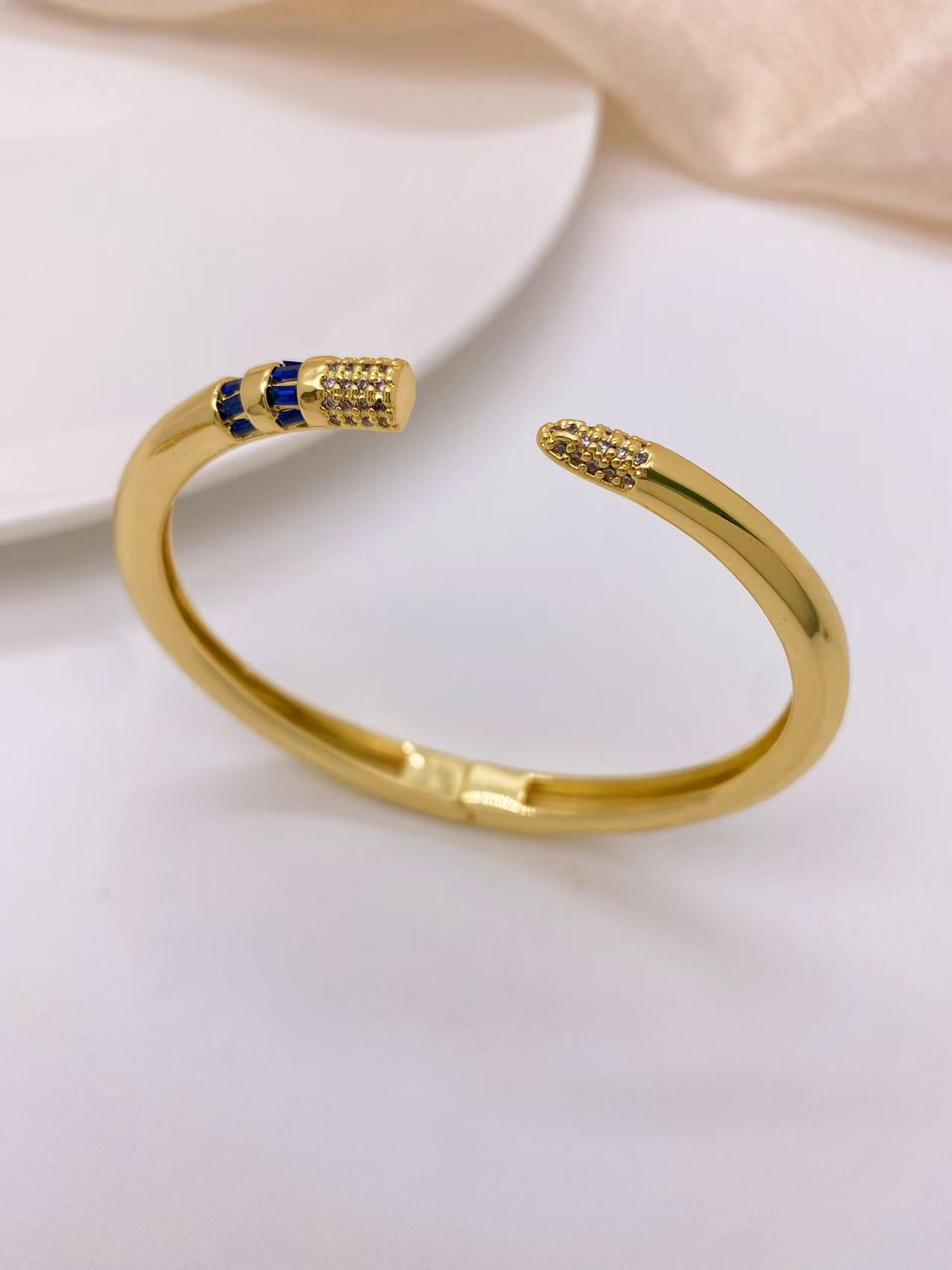 24g Weight 18K Gold Plated Plating Material Zircon Inlay Material Bangle Classification Copper Chain Material 1 Piece Quantity Casual, Daily Occasion Copper Material Multicolor Pattern All Seasons Season Women's Gender Plating, Inlay Design IG Style Style Wholesale Jewelry IG Style Multicolor Copper Zircon 18K Gold Plated Plating Inlay Bangle 8