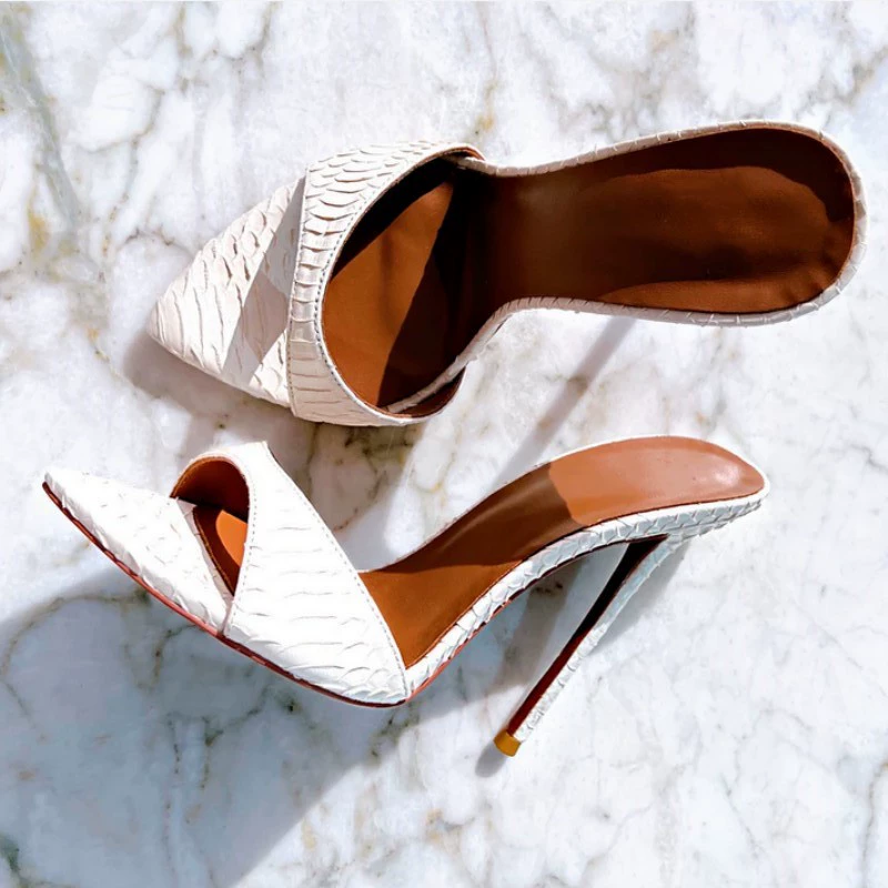 Cross -border metal head fashion sandals, pointed white snake pattern, fine heel women's shoes high heels Sandals hee