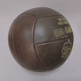 橄榄球;足球;篮球