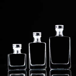 厂家直销精致观云50ml-200ml系列加厚密封玻璃瓶白酒瓶便携式酒瓶