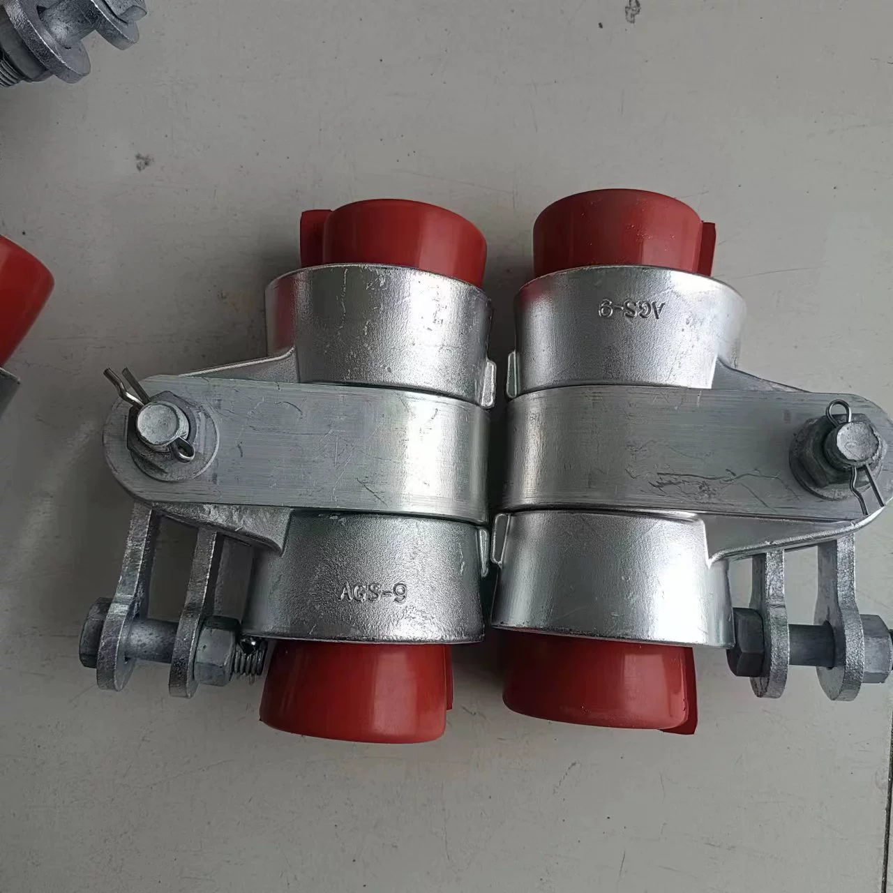 Henglixing предварительно скрученный электрический зажим для подвешивания проволоки с золотой проволокой