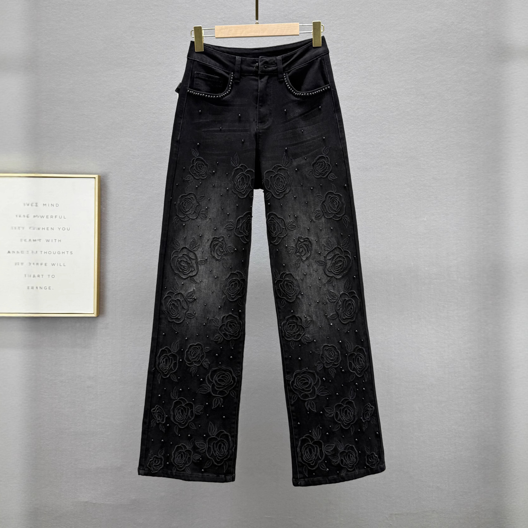 黑色直筒牛仔裤女2025年秋季新款棉弹高腰显瘦绣花钉珠拖地加长裤