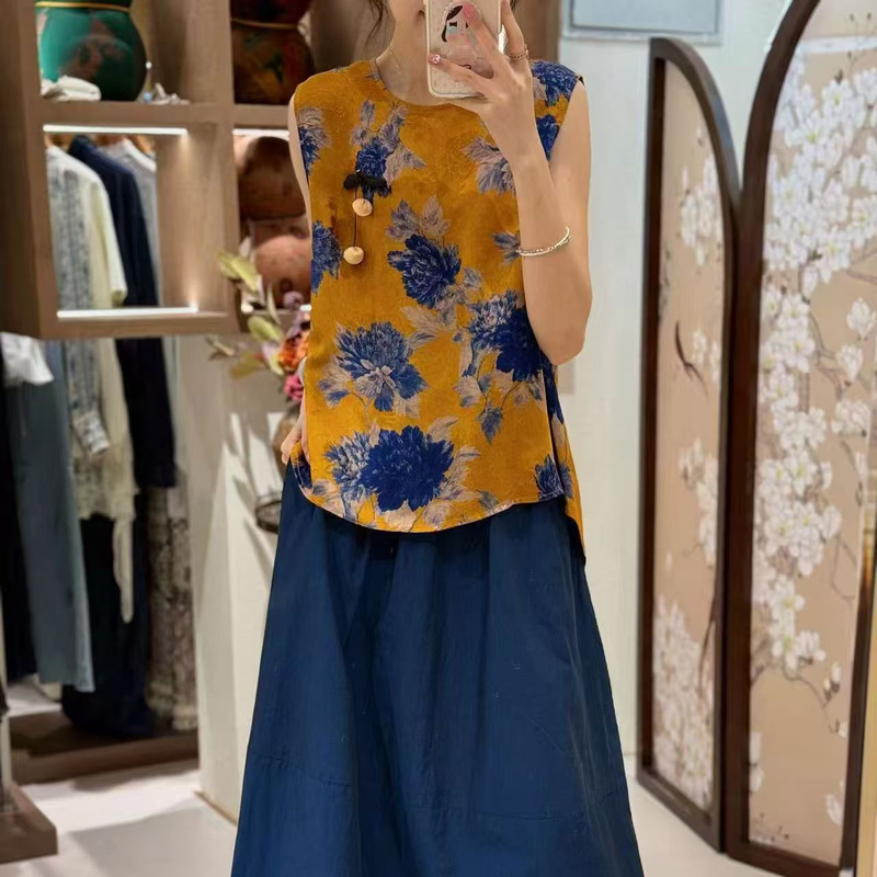 Vintage Style Sleeveless Silk Shirt for Women with Back Slit Design, Summer 2026