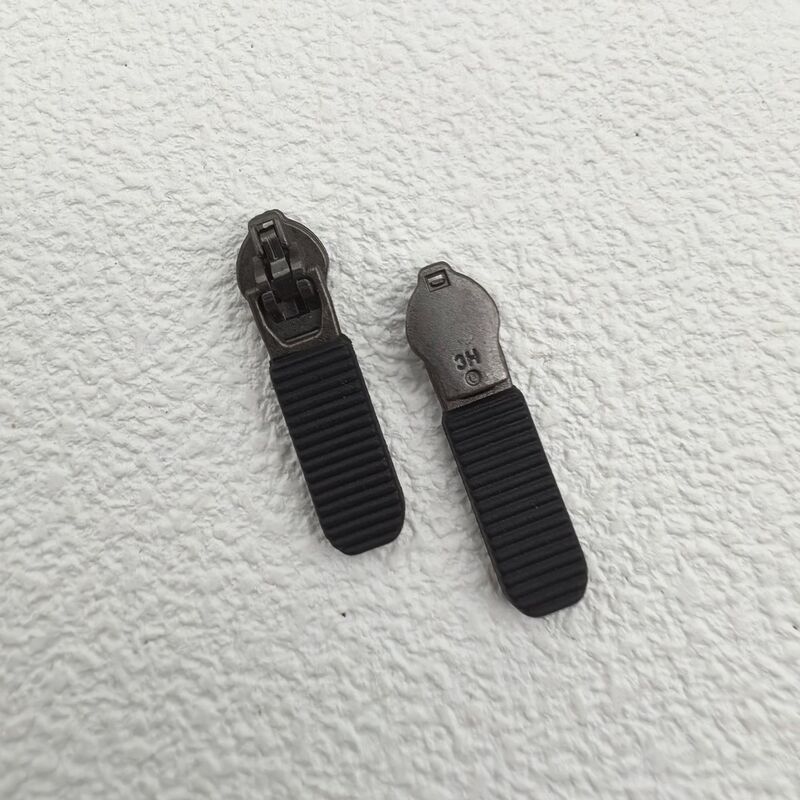 尼龙拉链头 3号尼龙注胶弹簧皮拉头户外运动休闲服装箱包反穿拉头|undefined