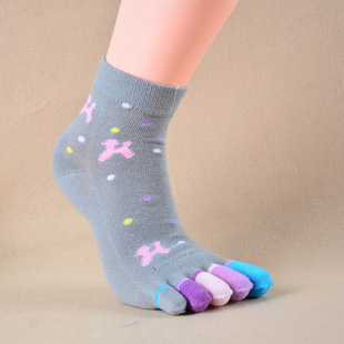 10 pairs free shipping five-finger socks women's cotton mid-calf heel toe socks sweat-absorbent breathable Four Seasons socks factory wholesale