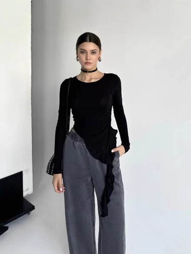 Women's Unstructured Collared T-shirt with Hemming and Lace Trim, Autumn 2024 Collection