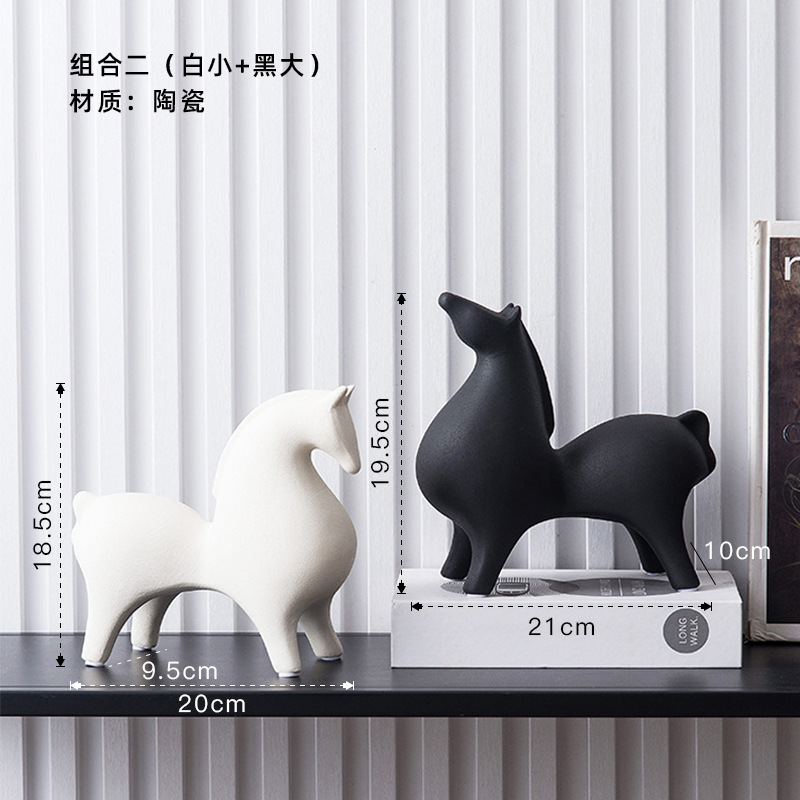 リビングルームの置物は軽くて豪華で高級な雰囲気のお酒棚の装飾品です。